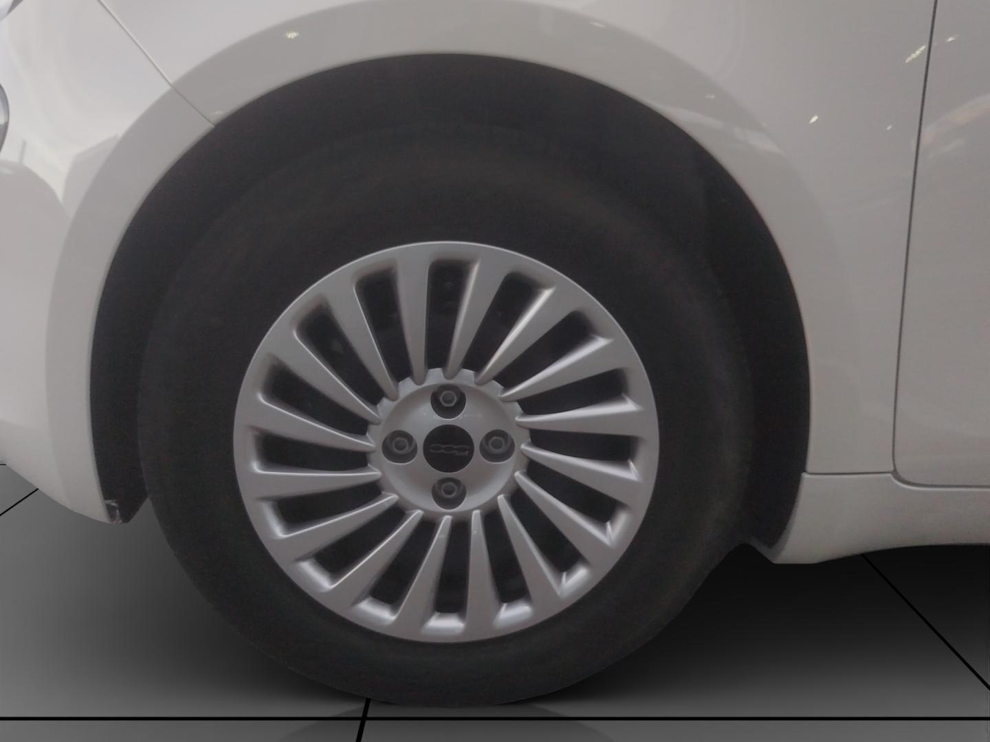 Fiat 500e
