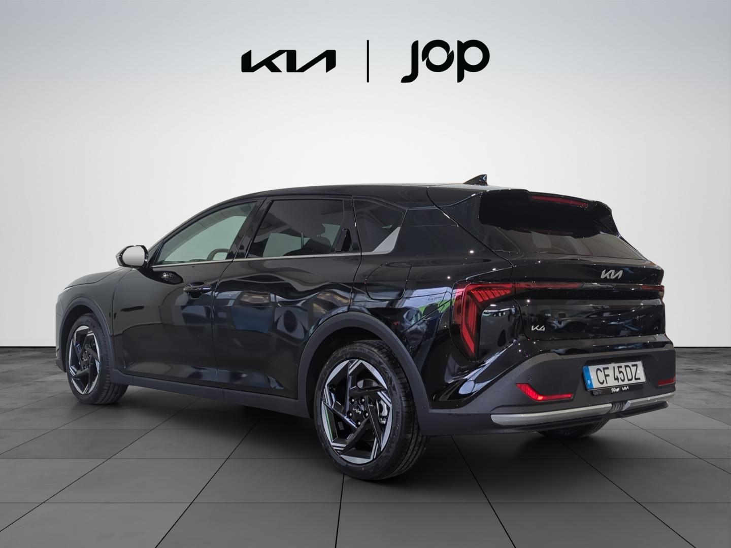 Kia K4