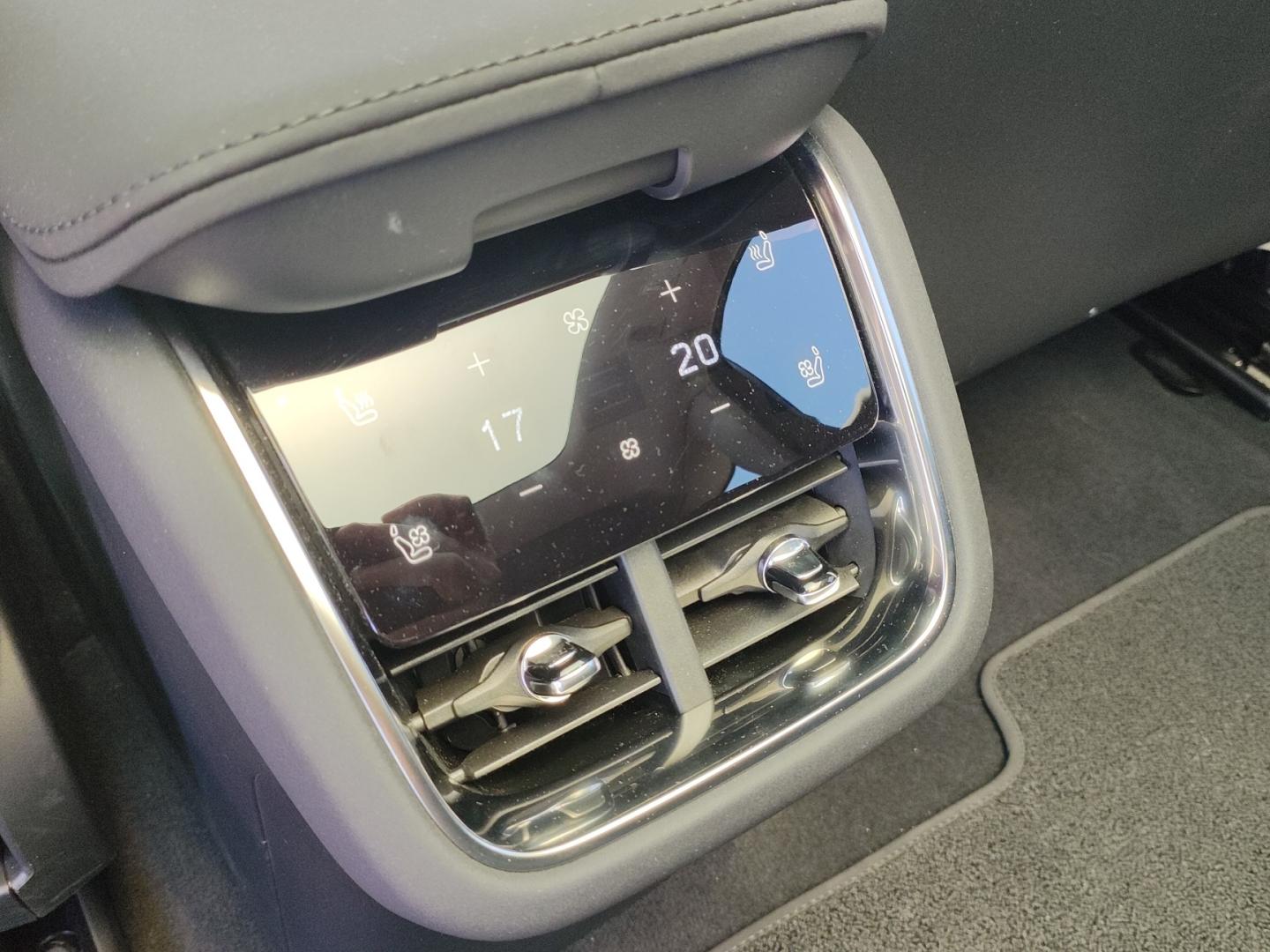 Volvo ES90