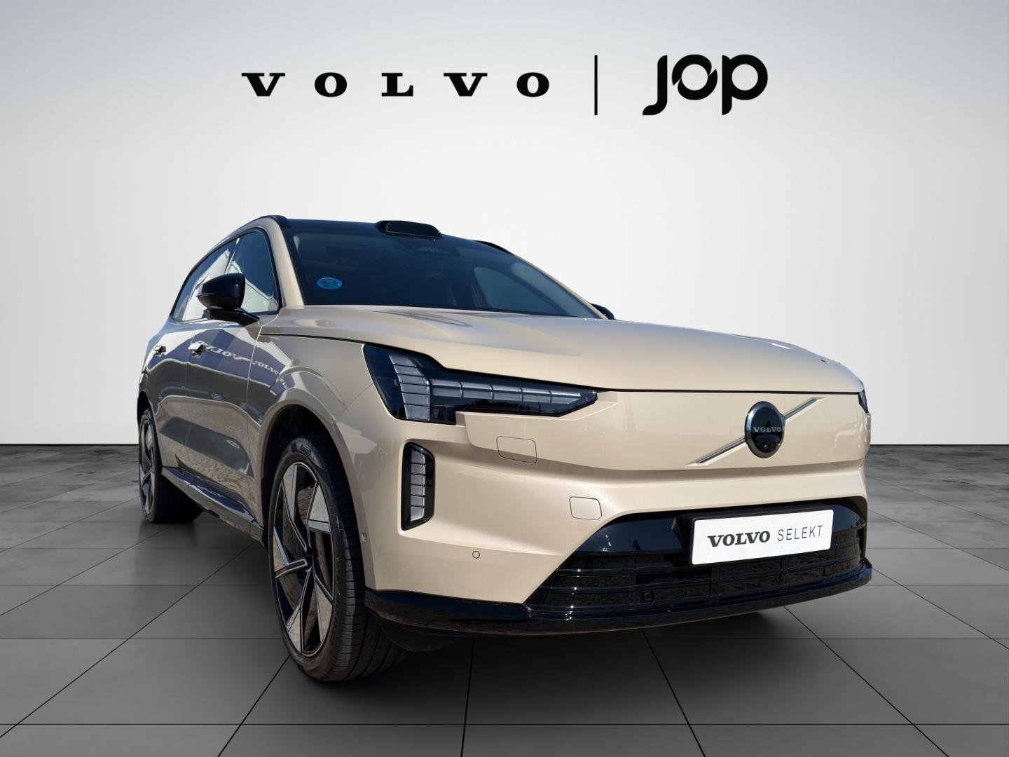 Volvo EX90