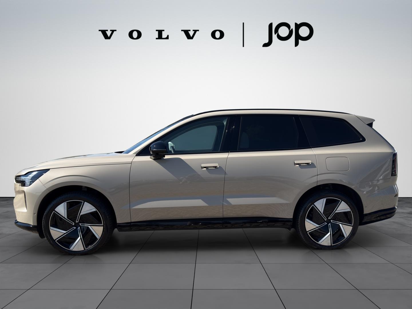 Volvo EX90
